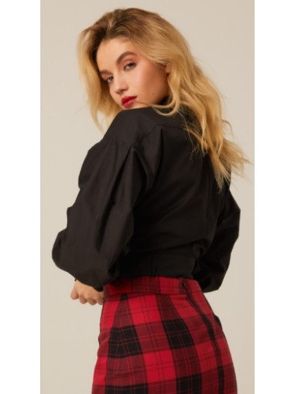 CAMISA CROP NEGRA